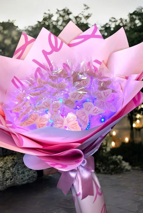 LED Işıklı Kelebek Buketi - Sevgililer Günü Özel